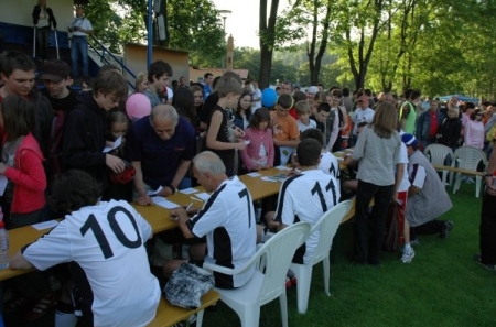 Pomáháme fotbalem 2009 - autogramiáda